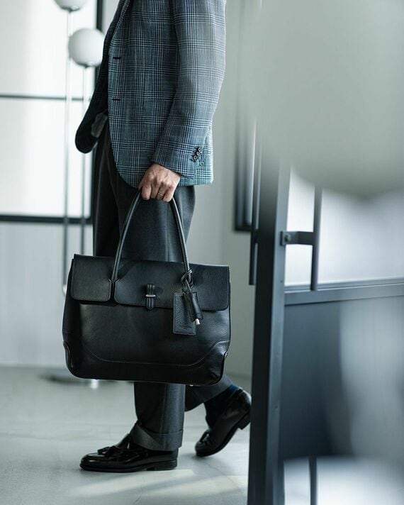 PELLE MORBIDA フラップトートバッグ